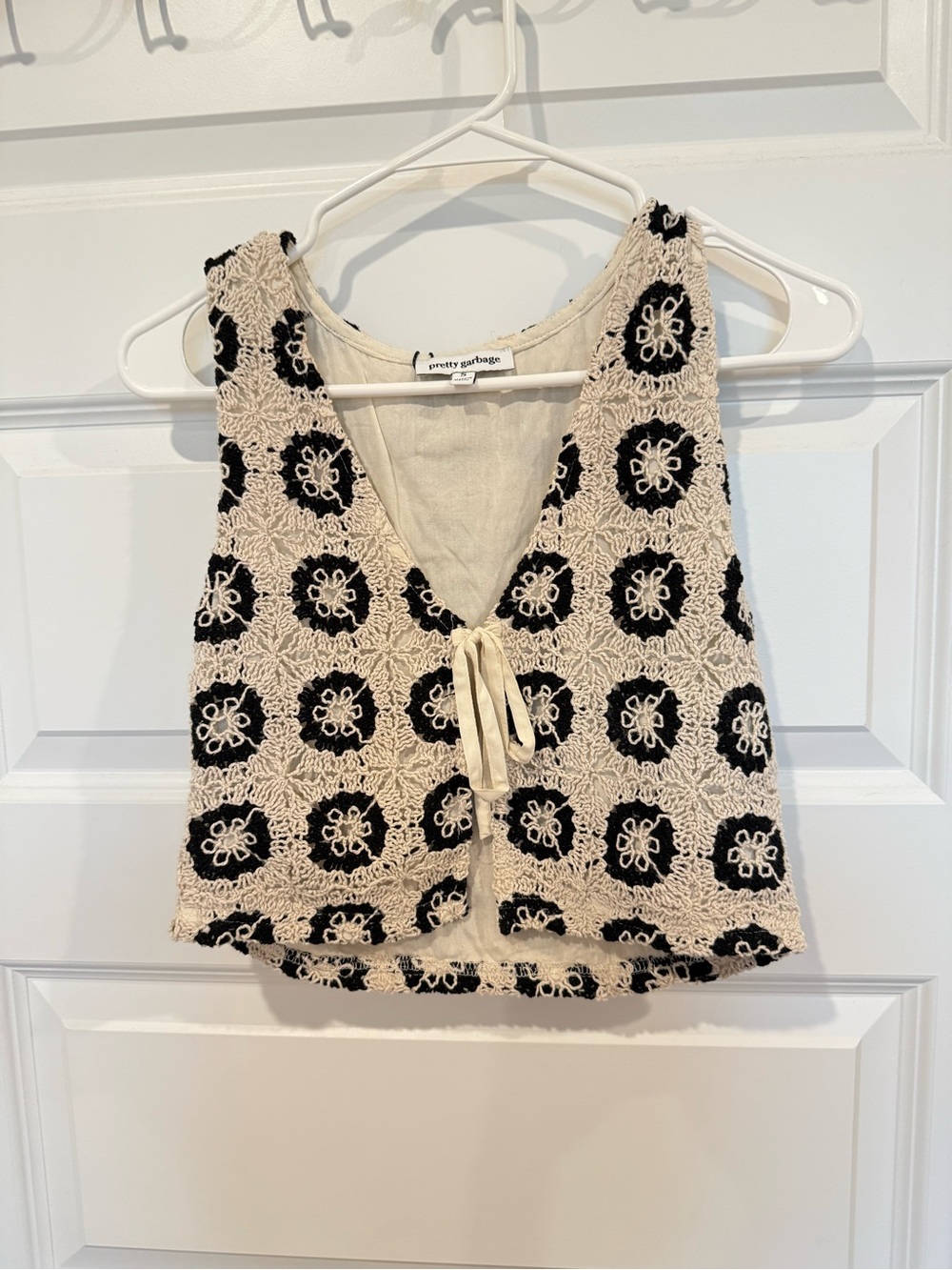 Pretty Garbage Beige Crochet Tie-Front Crop Top with Black Floral Motifs